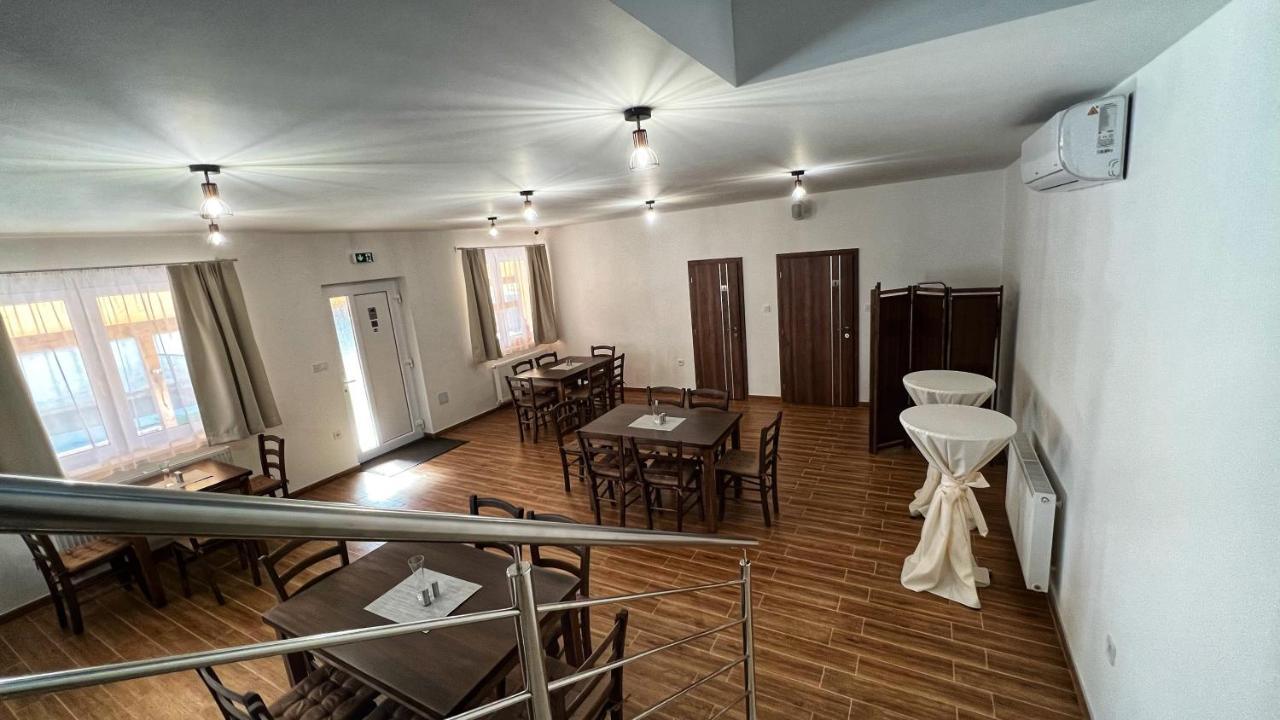 Penzion Melis Требишов Экстерьер фото